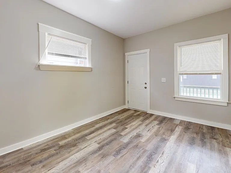 4420 Bush Ave — Photo 51