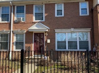 16 Blum St, Newark, NJ 07103
