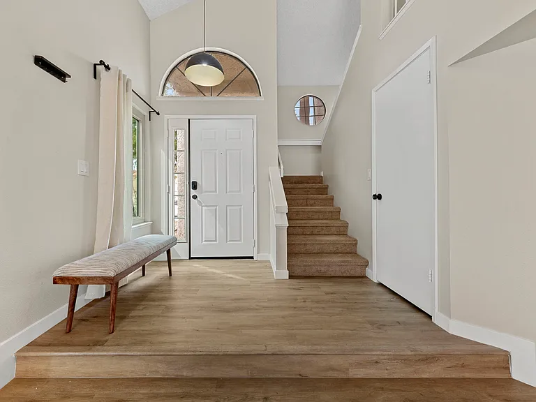 44 Westheimer Rd — Photo 11