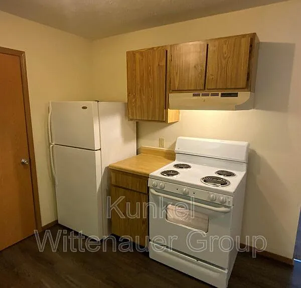 2611 Sierra Dr E — Photo 7