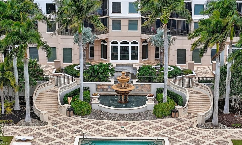 1st image of 1060 Borghese LN #702