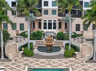 1060 Borghese Ln APT 702, Naples, FL 34114