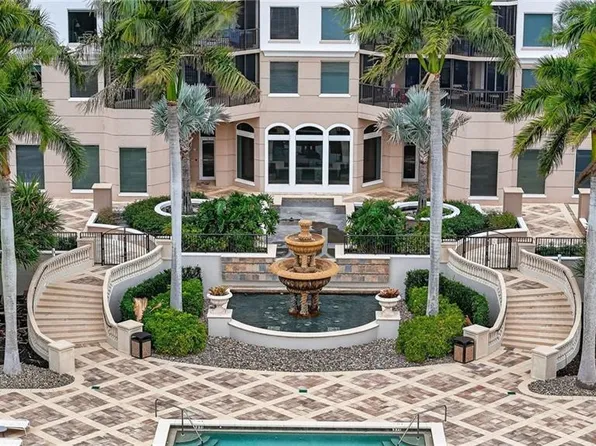 1060 Borghese LN #702, NAPLES, FL 34114