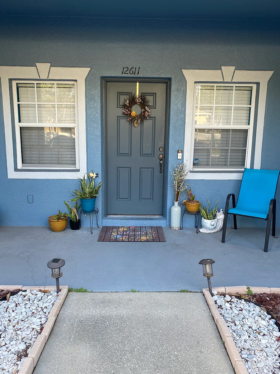 Front patio - 12611 Kings Crossing Dr