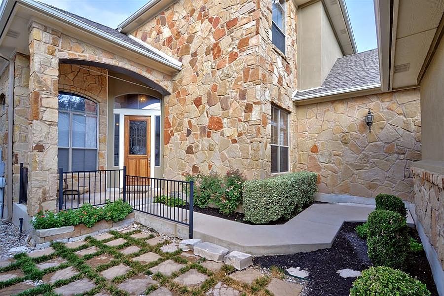 1st image of 2515 Ben Doran Ct