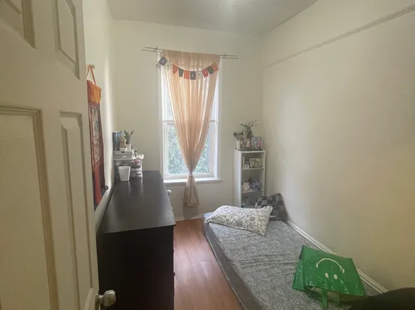 87-15 Justice Avenue image 7 of 12