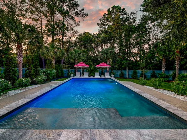 1517 Menhaden Ln, Mount Pleasant, SC 29466