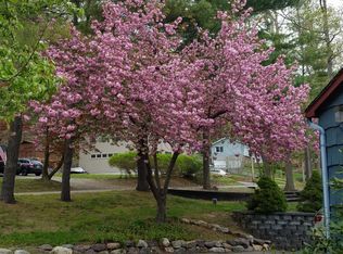 50 Bearfort Rd, West Milford, NJ 07480