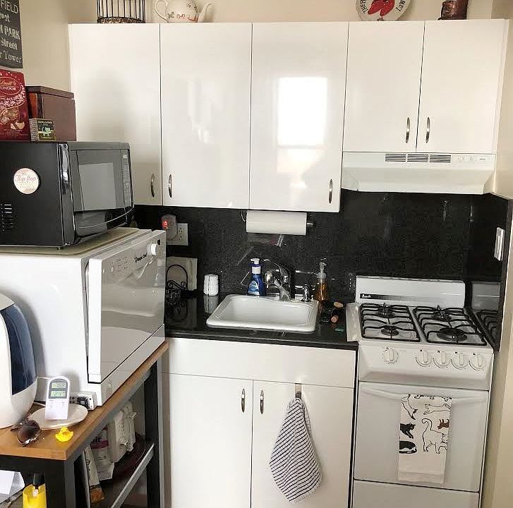 1st image of 2352 33rd St APT 1D