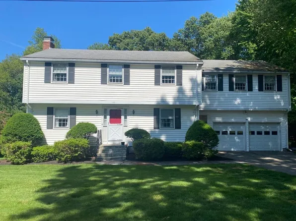 49 Colonial Rd, Needham, MA 02492