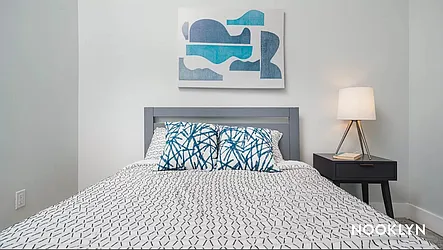 Rented by PREMIUM US INC