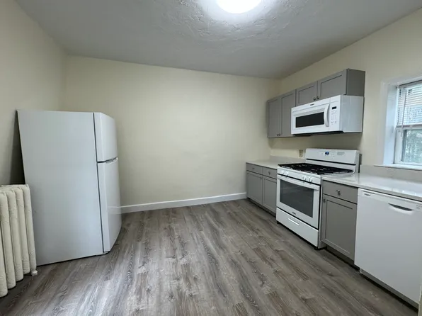55 Water St, Medford, MA 02155