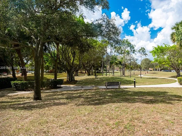 6100 S Falls Circle Dr #202 — Photo 21