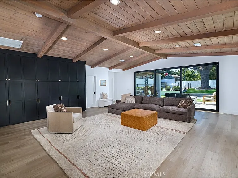 2140 Mountain Vista Dr — Photo 12