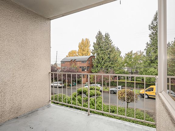4th image of 2034 Minor Ave E APT 101