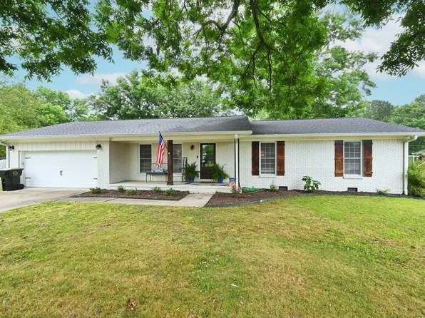 1408 Skyview Dr SE, Cullman, AL 35055