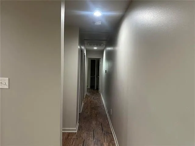 2 bed, 1.0 bath, 600 sqft, $1,100 — Photo 4