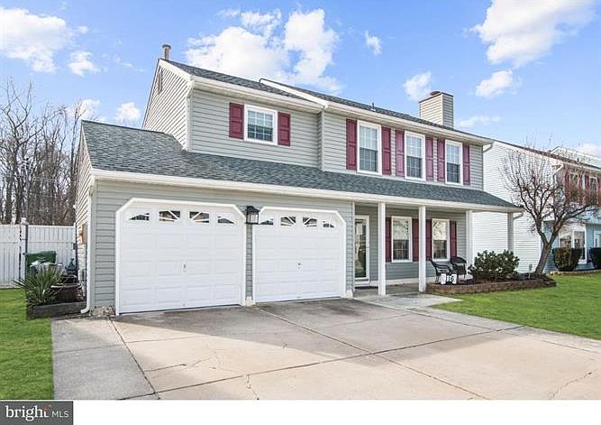 1st image of 116 Blue Jay Dr