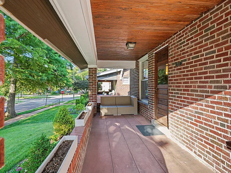 7206 Colgate Ave — Photo 2