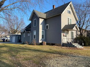 220 N Oak St, Lake City, MN 55041