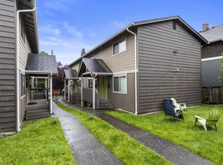 122 20th Ave E APT C, Seattle, WA 98112