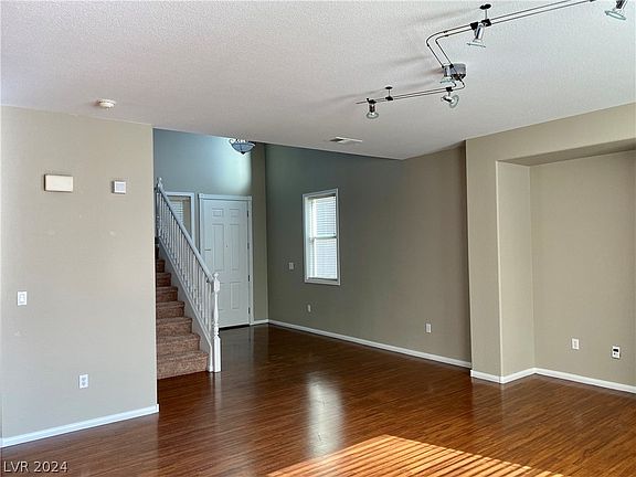 3rd image of 7367 Moores Mill Ct