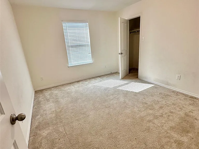18900 Lady Bird Johnson St — Photo 33