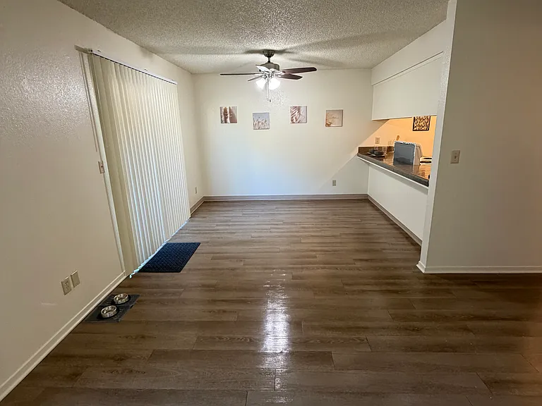 Park Place Apartments — Photo 4