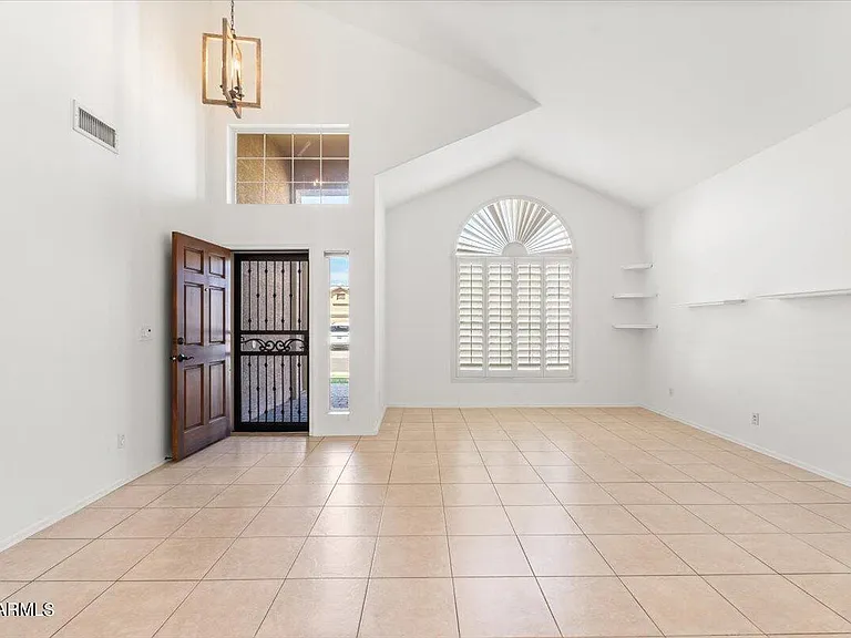 9331 E Wood Dr — Photo 3