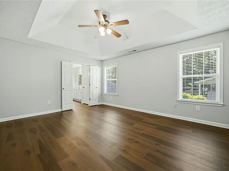 572 Staghorn Ln — Photo 19