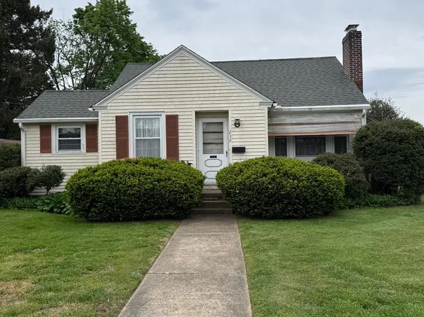 232 Lotus St, Dover, DE 19901