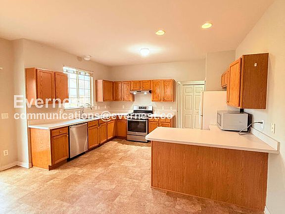 2nd image of 1660 Brookdale Dr