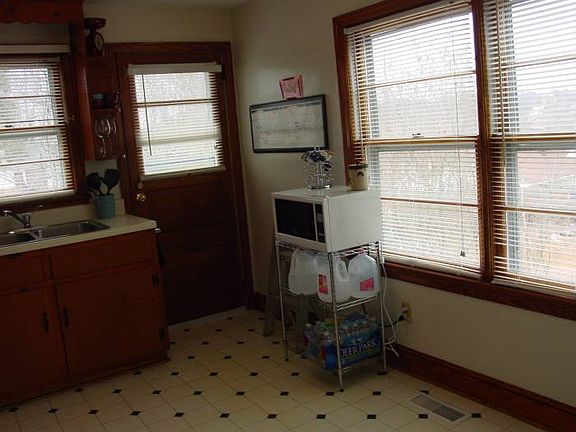 Large windows in kitchen