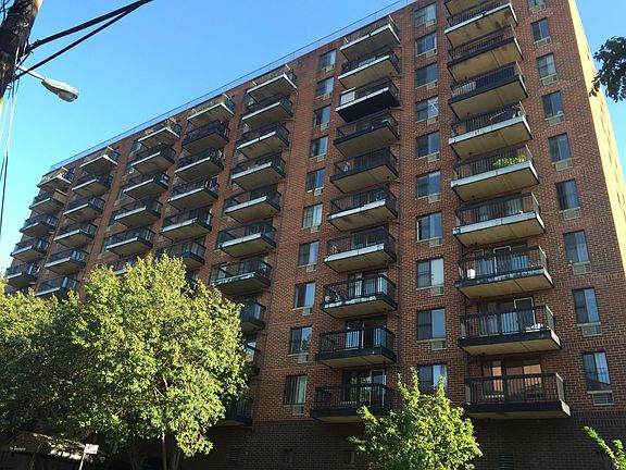 2nd image of 14016 34th Ave APT 712