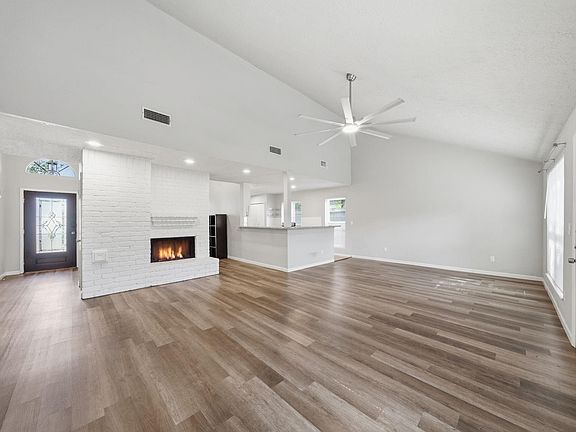 2nd image of 6222 Crakston St