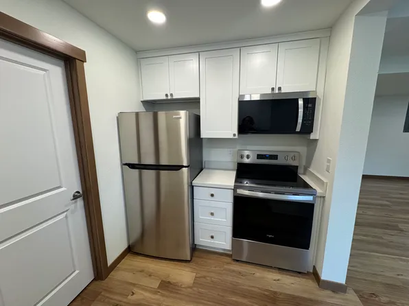 30 Milwaukee Ln, Snoqualmie Pass, WA 98068