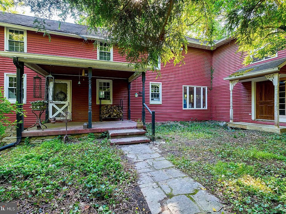 1st image of 5539 Hillrise Ave