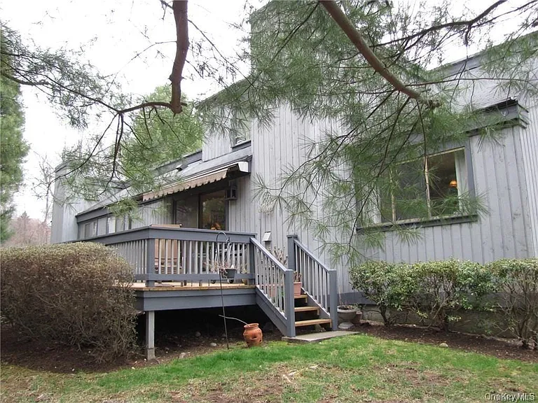 246 Heritage Hls #A — Photo 24