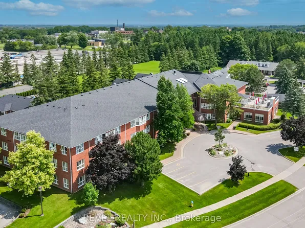 4 Heritage Way #309, Kawartha Lakes, ON K9V 5Z2