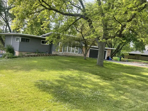 4625 N 149th STREET, Brookfield, WI 53005