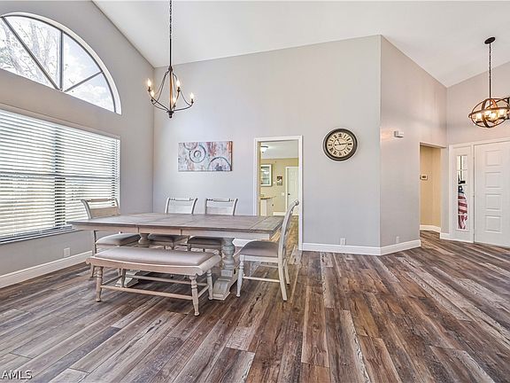 4th image of 6630 Seawind Dr