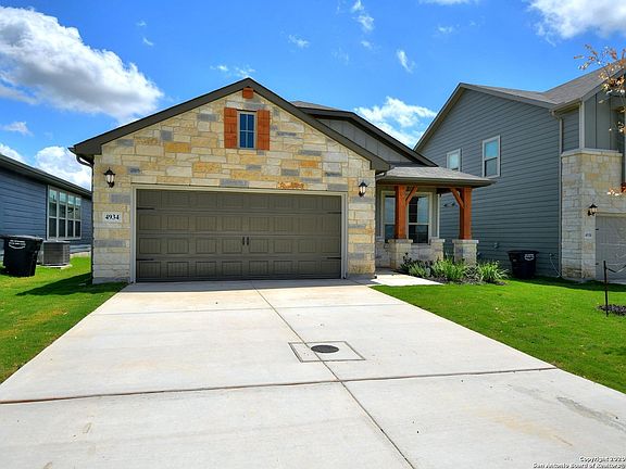 2nd image of 4934 Oxbow Bend