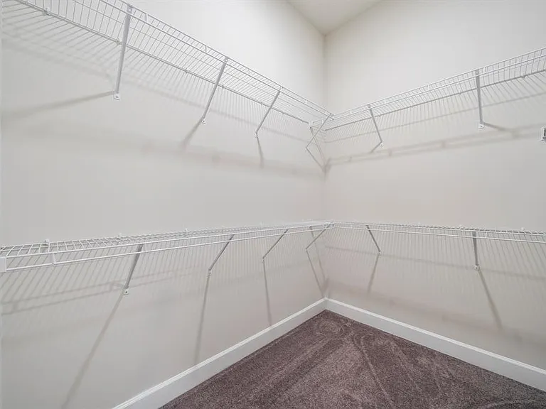 818 SE Courances Dr — Photo 29
