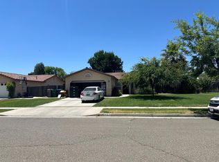 257 S Joseph Ave, Kerman, CA