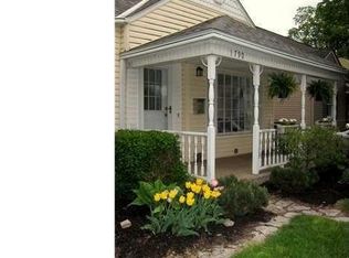 1790 Kenny Rd, Columbus, OH 43212