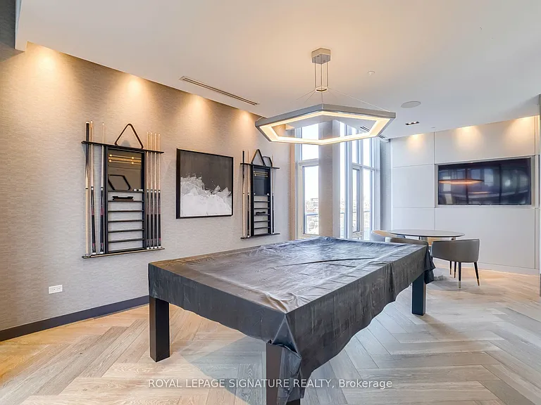 330 Richmond St W #811 — Photo 30