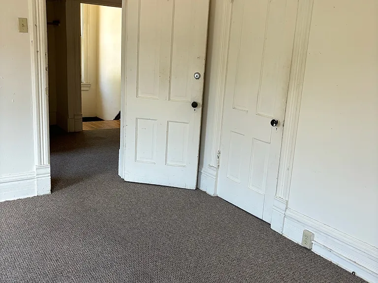 319 N Pinckney St #2 — Photo 11