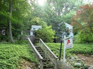 29 Candleset Cove Rd, New Milford, CT 06776