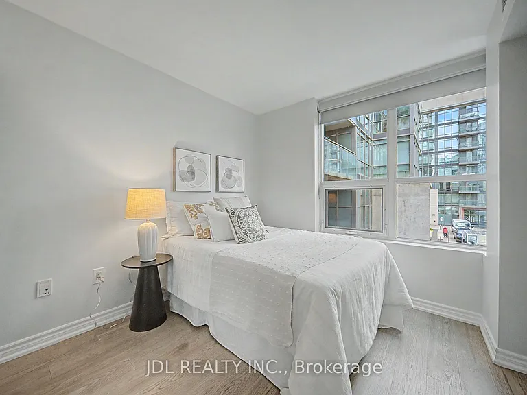 31 Brunel Ct #Townhouse 8 — Photo 20