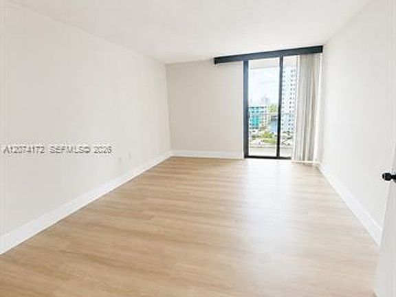 5th image of 20505 E Country Club Dr #Cu-1037